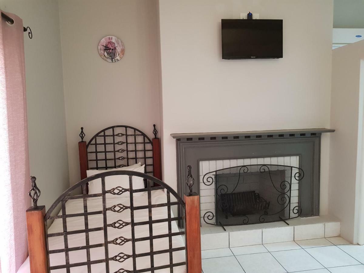 Zonnevanger Guesthouse Noorder-Paarl Экстерьер фото