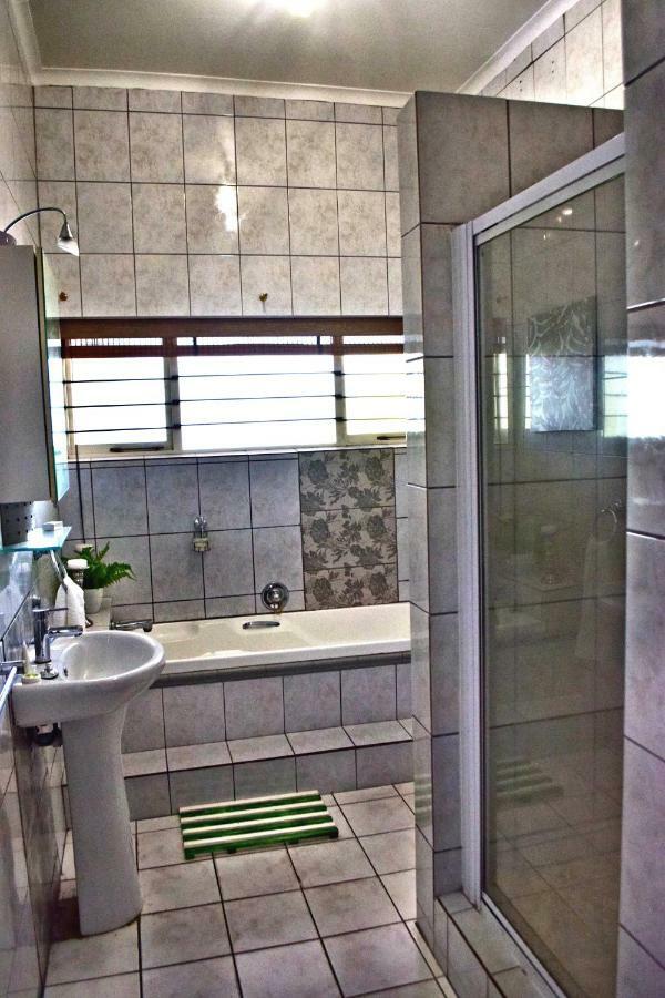 Zonnevanger Guesthouse Noorder-Paarl Экстерьер фото
